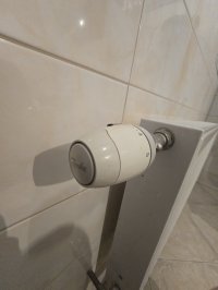Ar GEM208 nesavietojama Danfoss termogalva